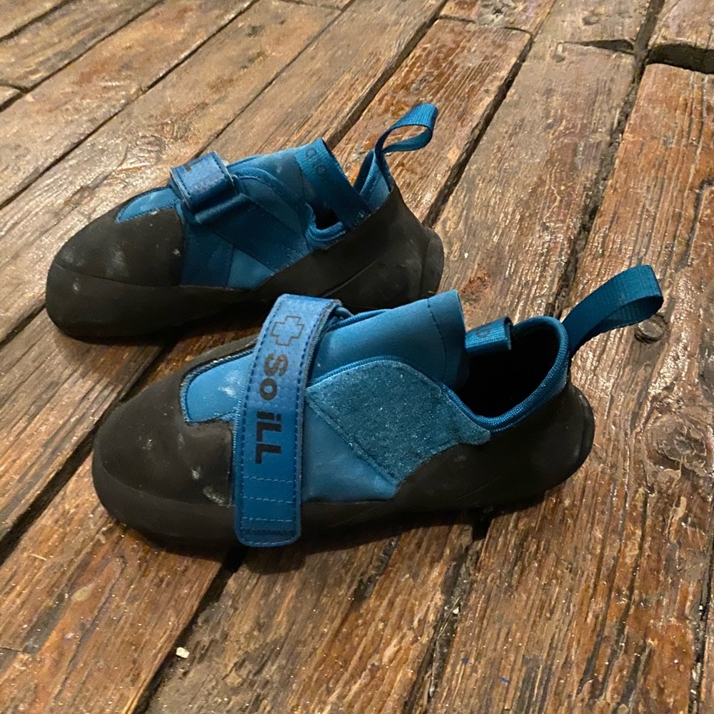 So iLL Free Range Pro climbing shoe - worn once